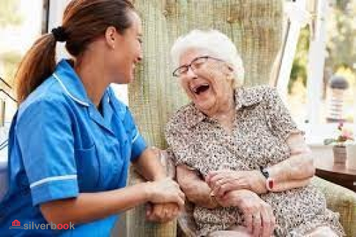 مراقب و پرستار جهت کار در خانه سالمندان