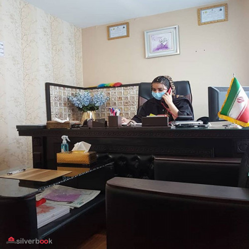مراقبت از سالمند و کودک در منزل در تهرانپارس